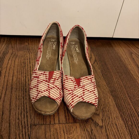 Toms Women's Espadrille Wedge Peep Toe Red Beige Multi Canvas Shoes Size 7 - Picture 2 of 6